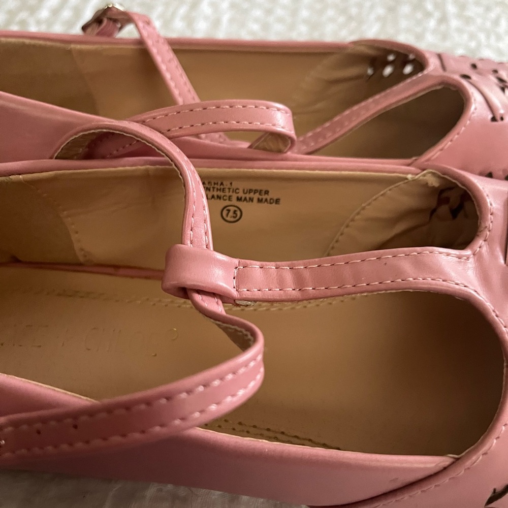 Pink flats - Picture 3 of 6